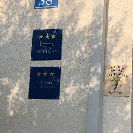 Olive Tree Apartament *