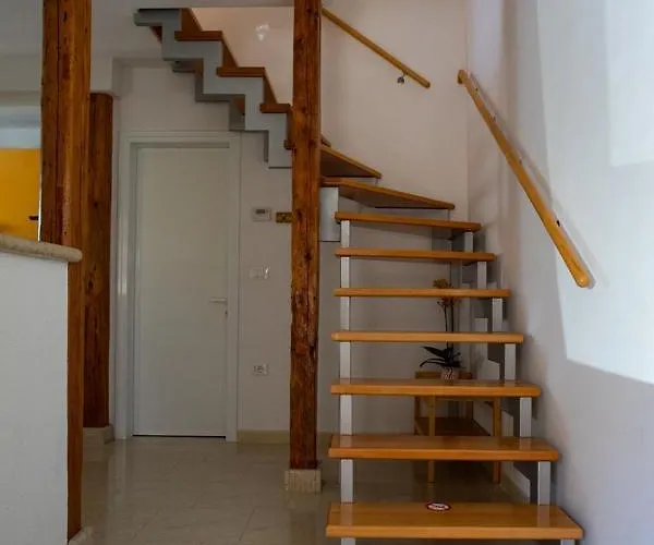 Olive Tree 아파트 *